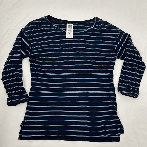 Patagonia W's Shallow Seas Top - Picture 2 of 5